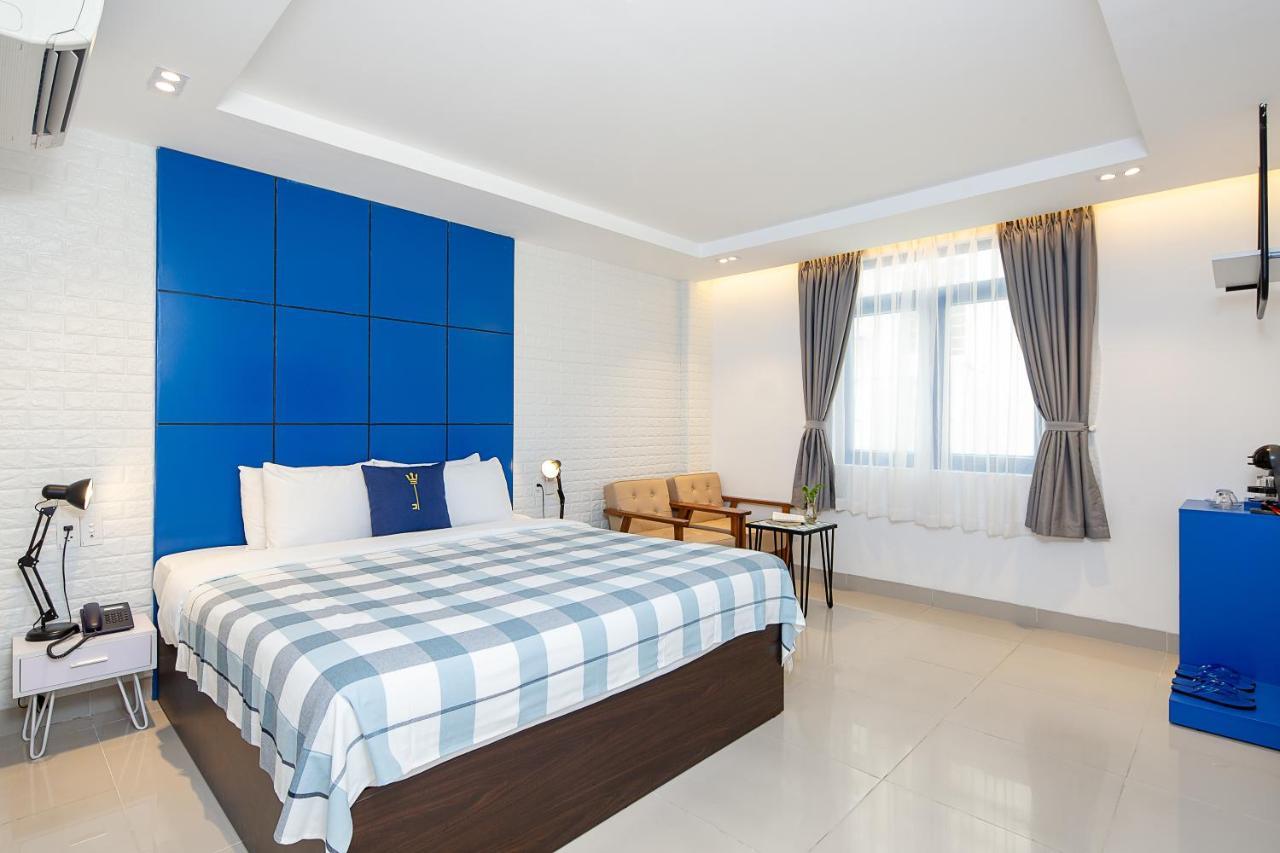Chill Box Premier- Beach Hotel Danang Exterior photo
